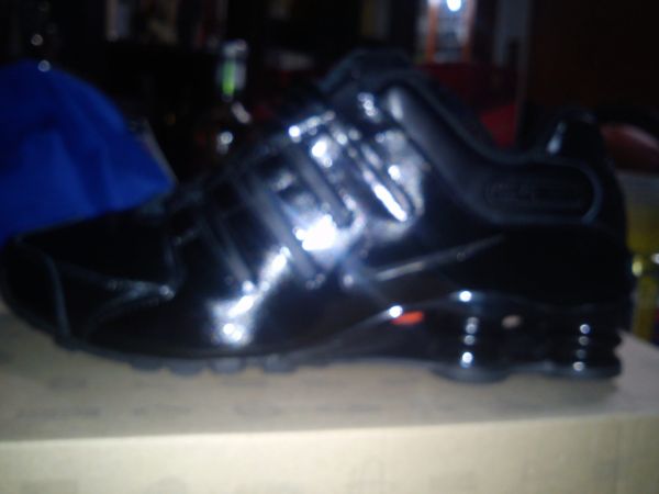 Tênis Nike Shox